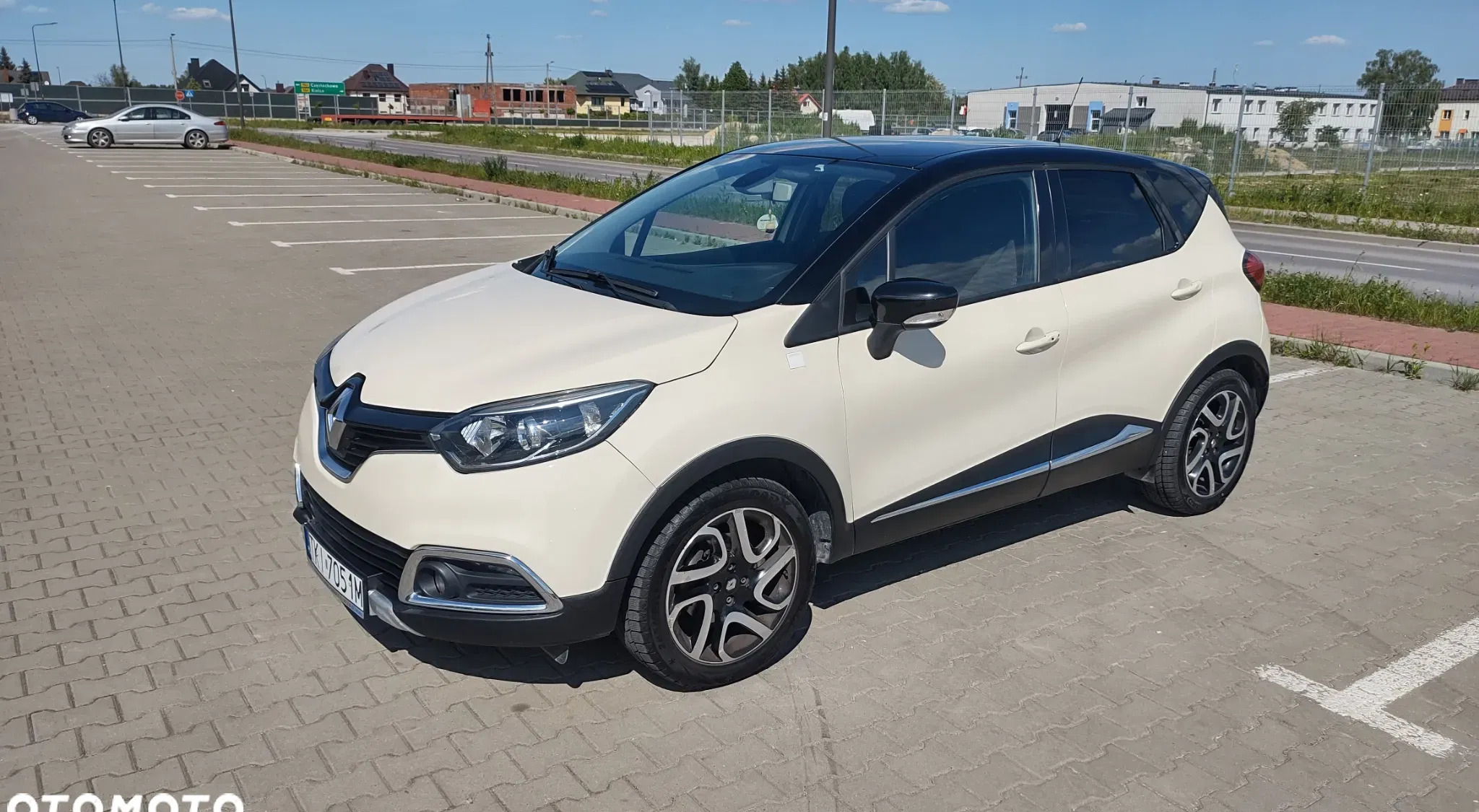 świętokrzyskie Renault Captur cena 41900 przebieg: 199000, rok produkcji 2015 z Bochnia